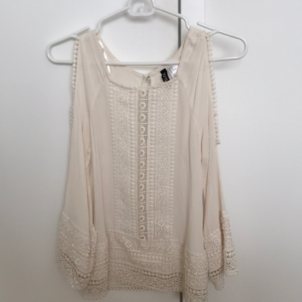 H&M Lace Blouse, Cold Shoulder, size 4